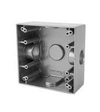 CAJA 4x4 DE 1/2" 3 SALIDAS